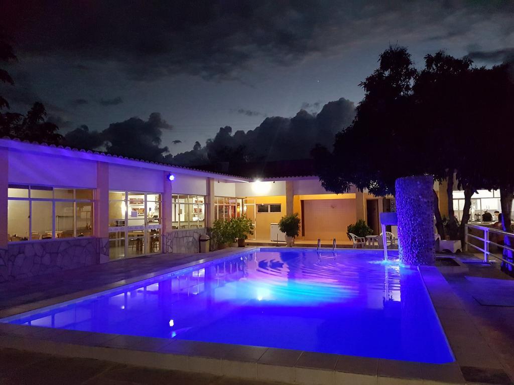 Hotel Brotas Afogados da Ingàzeira Exteriör bild
